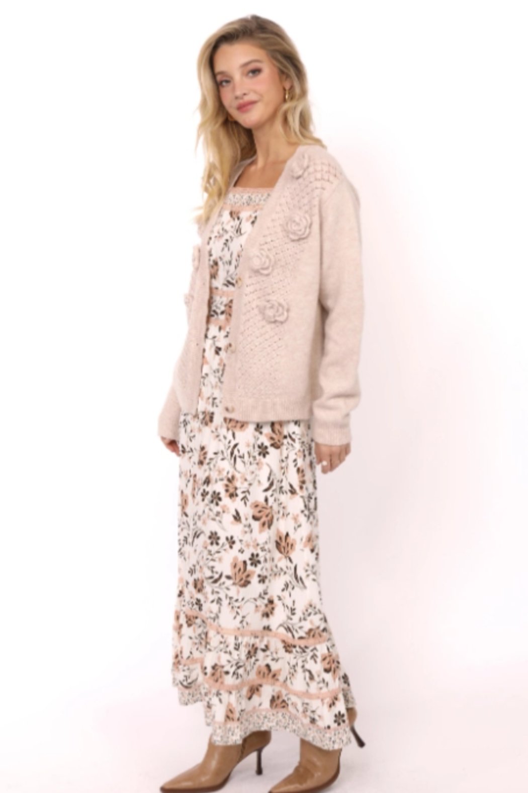 Rosetta 3D Knit Flowers Cardigan