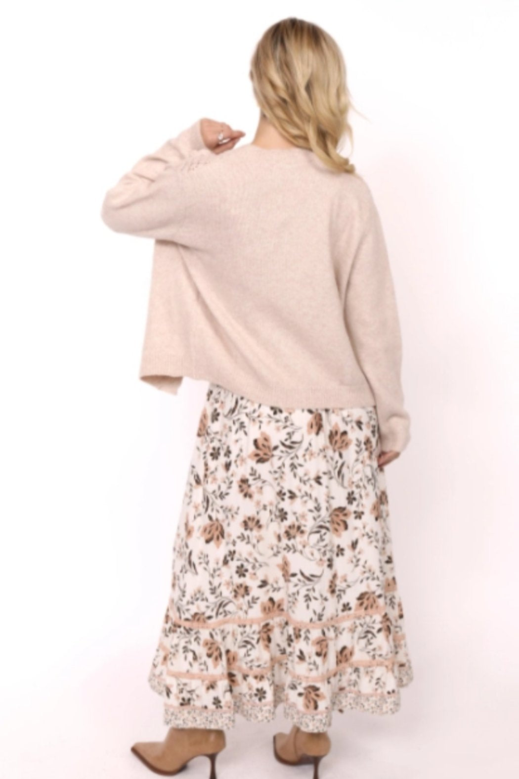 Rosetta 3D Knit Flowers Cardigan