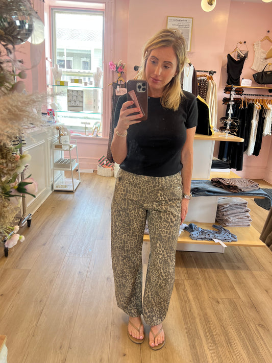 Delaney Leopard Jean